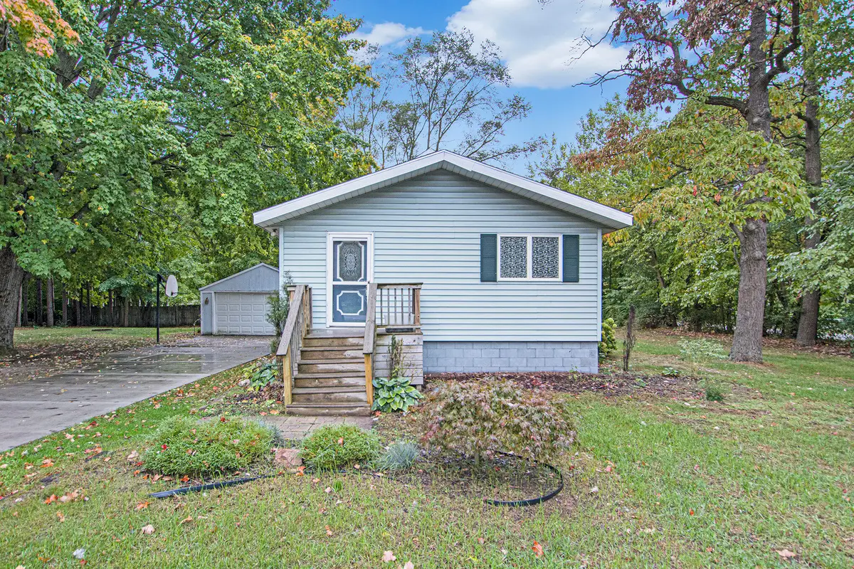 14877 160th Avenue, Grand Haven, MI 49417 - Image #1