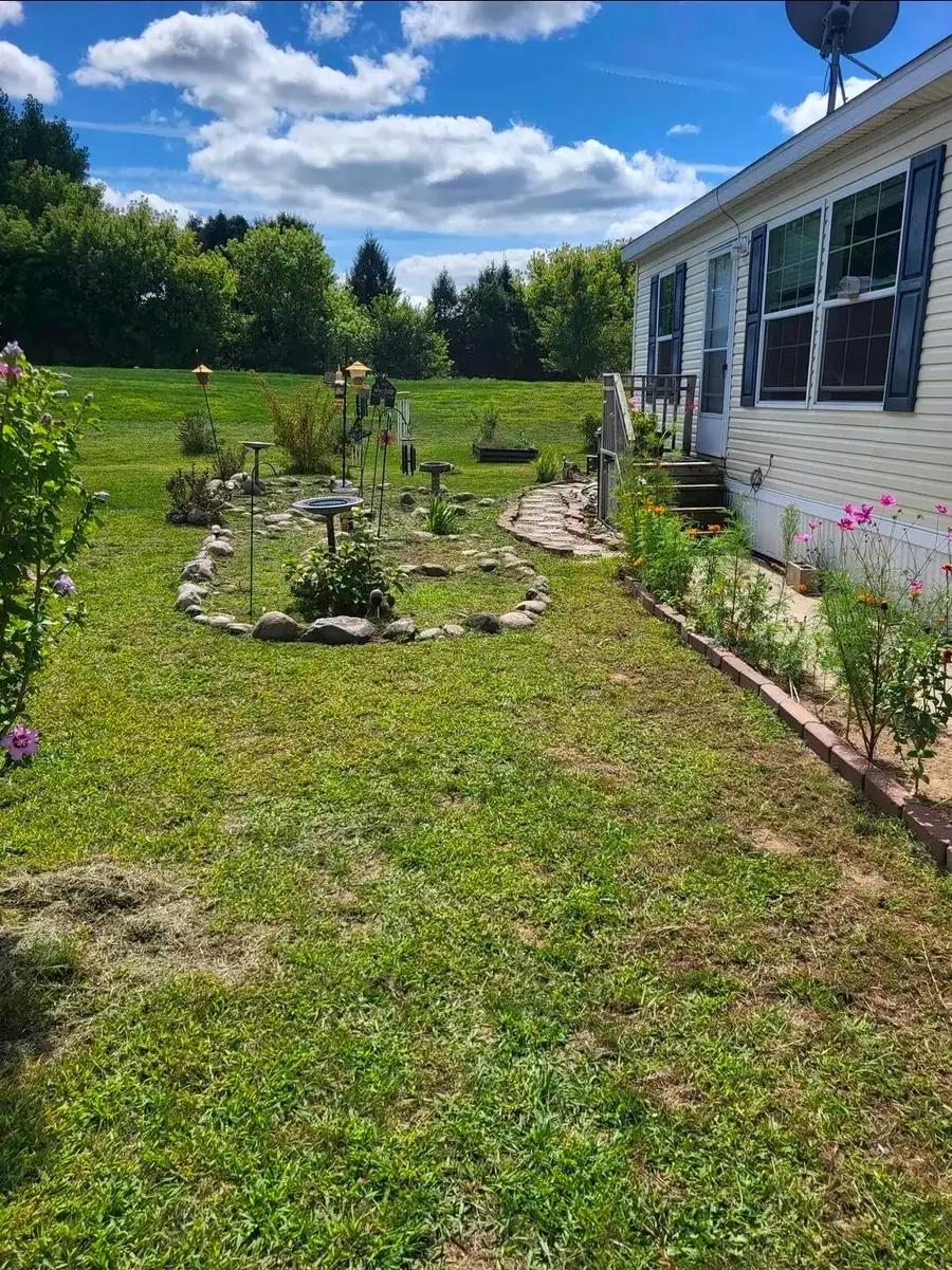 932 Redwood Drive, Hastings, MI 49058 - Image #2