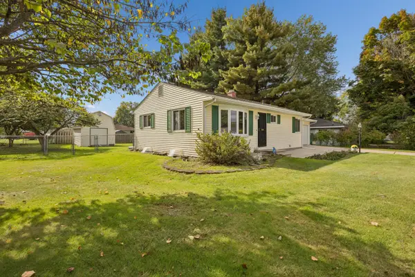 5452 Lucerne Avenue, Kalamazoo, MI 49048