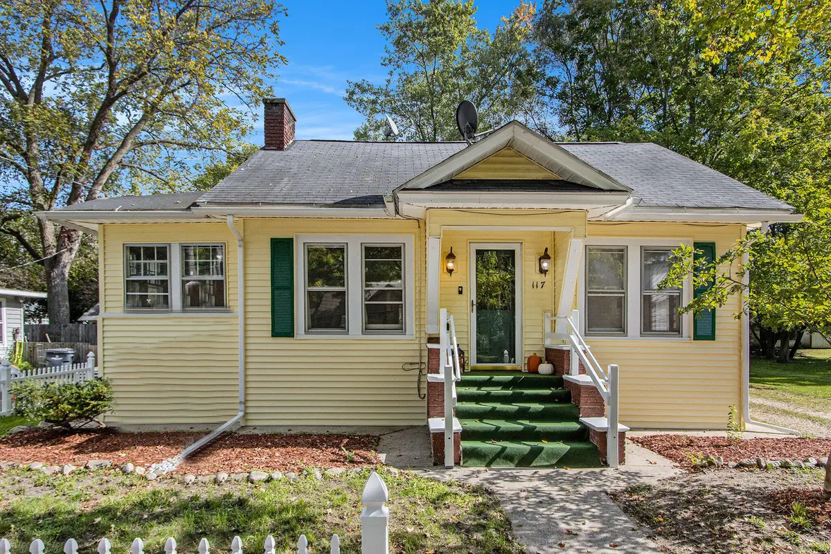 117 S Adams Street, Lawton, MI 49065 - Image #1