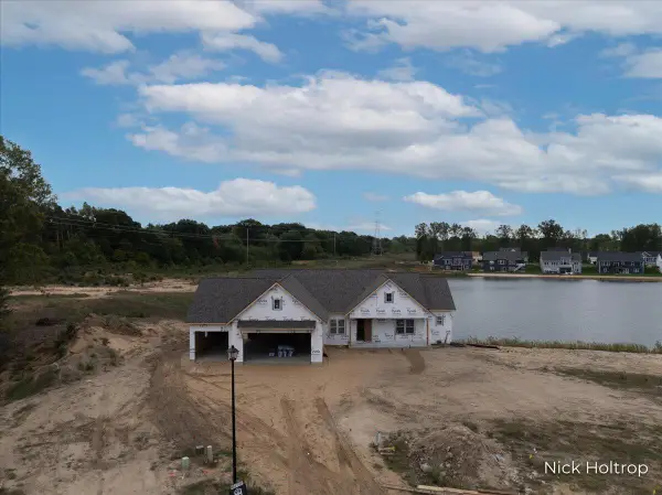 4672 Lexem Drive, Hudsonville, MI 49426