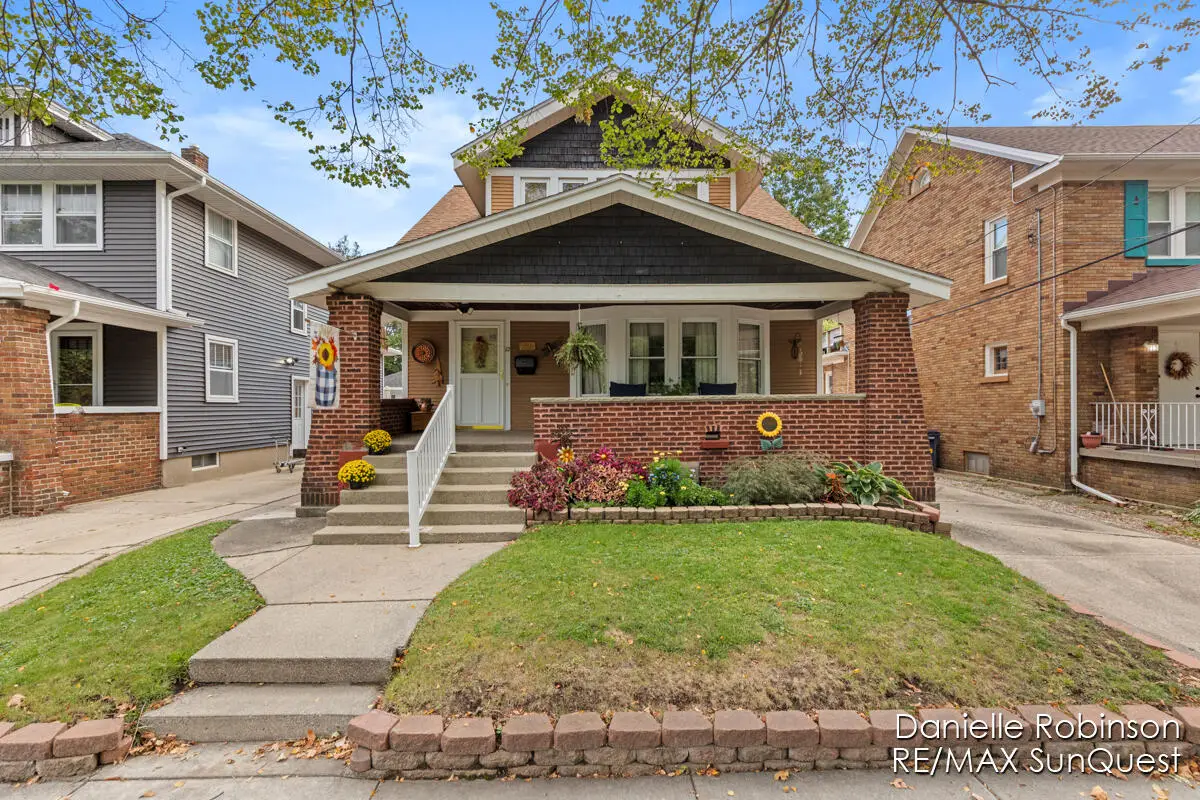 12 Valley Avenue Sw, Grand Rapids, MI 49504 - Image #1