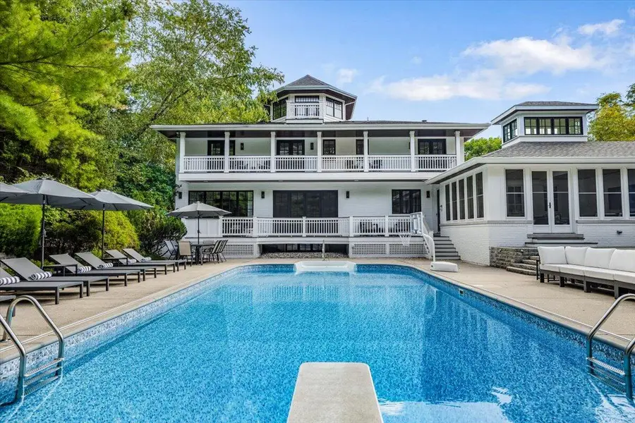 50111 Deer Park Drive, New Buffalo, MI 49117 - Image #2