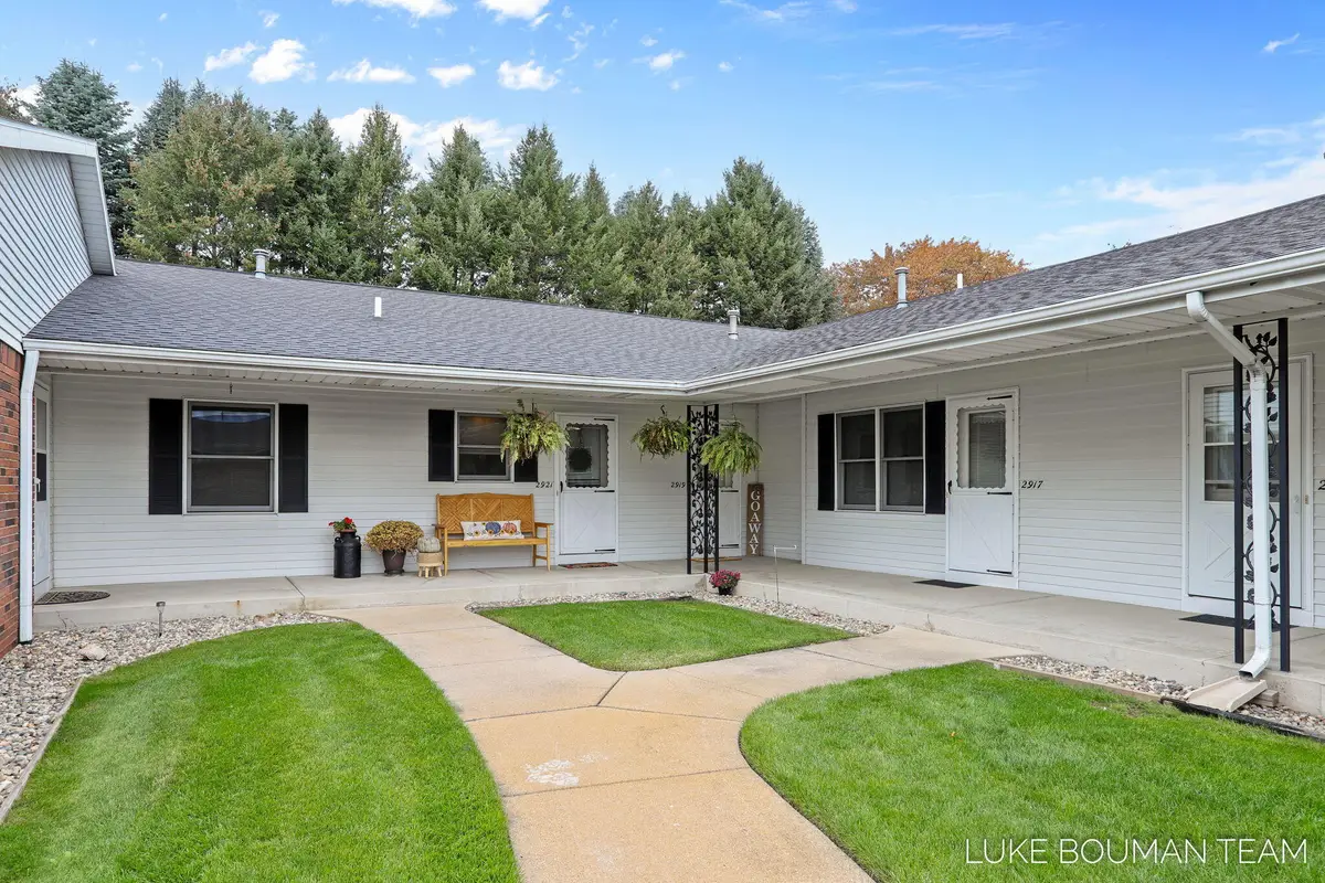 2921 N Wentward Court, Hudsonville, MI 49426 - Image #1