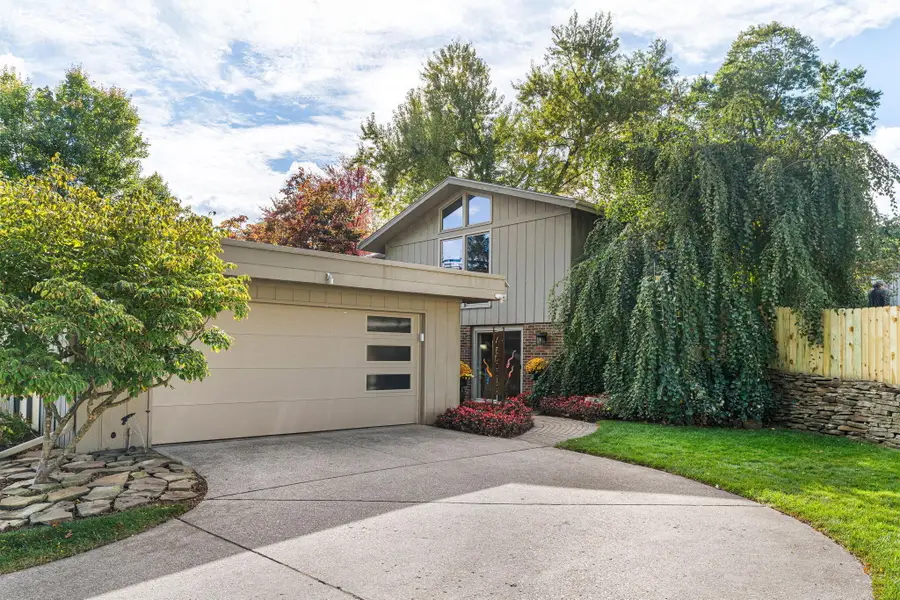 5418 Circlewood Drive W, Portage, MI 49002 - Image #2