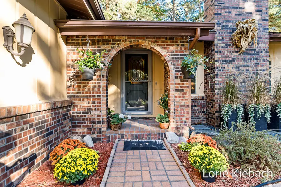 14666 Indian Trails Drive, Grand Haven, MI 49417 - Image #3