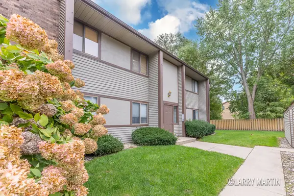 3222 Arrowhead Arms Court Sw, Grandville, MI 49418