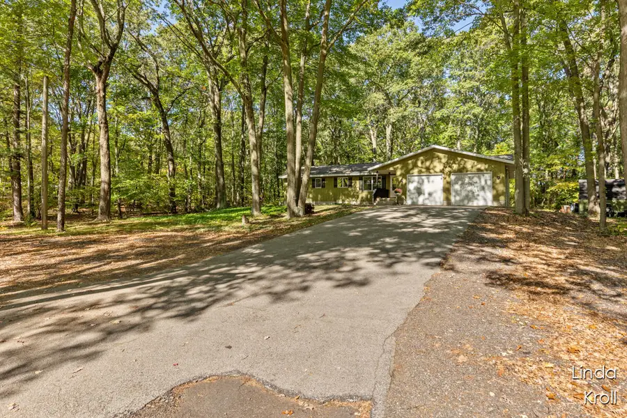 16171 Comstock Street, Grand Haven, MI 49417 - Image #3