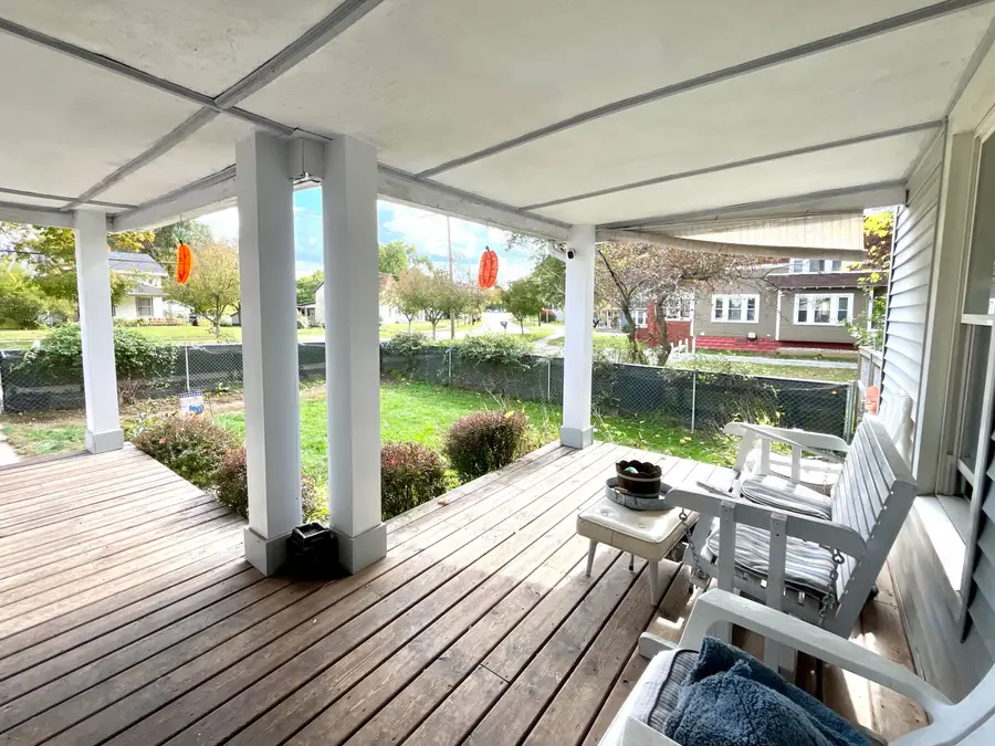 208 S Church Street, Coloma, MI 49038 - Image #3