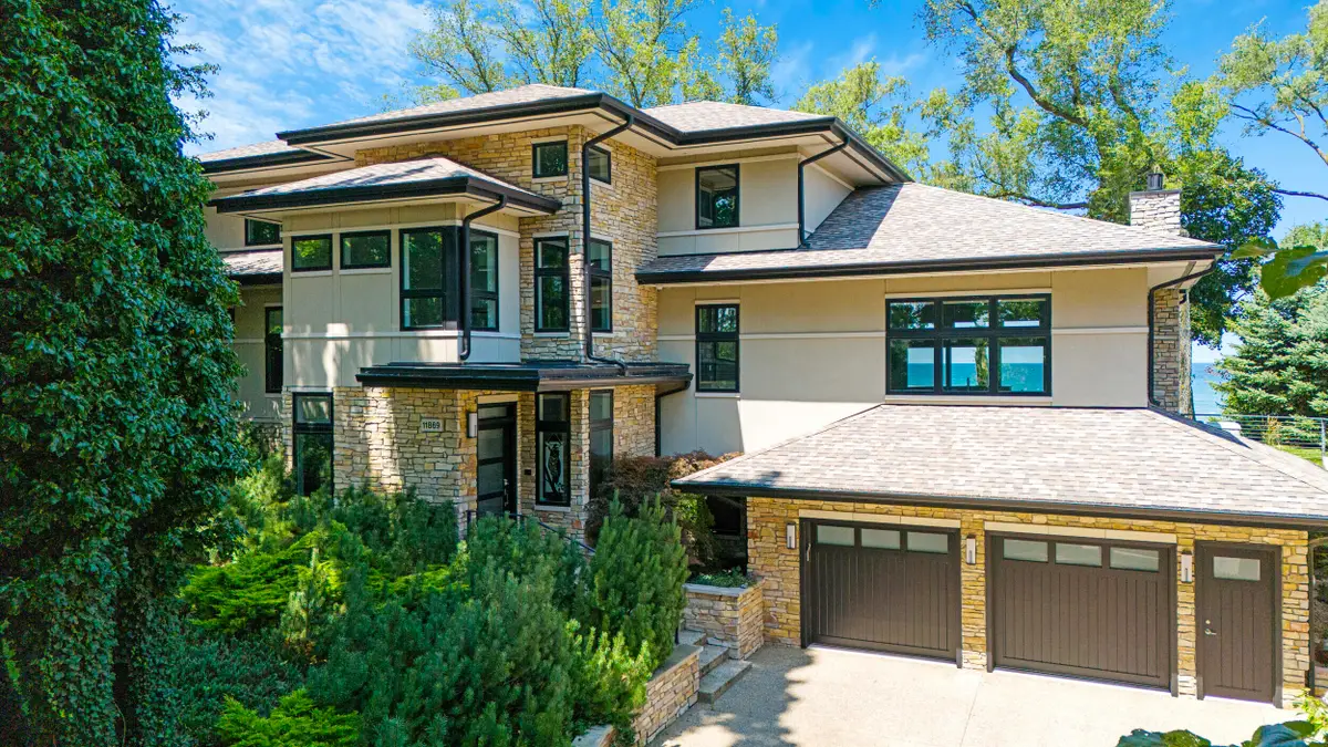 11869 Marquette Drive, New Buffalo, MI 49117 - Image #1