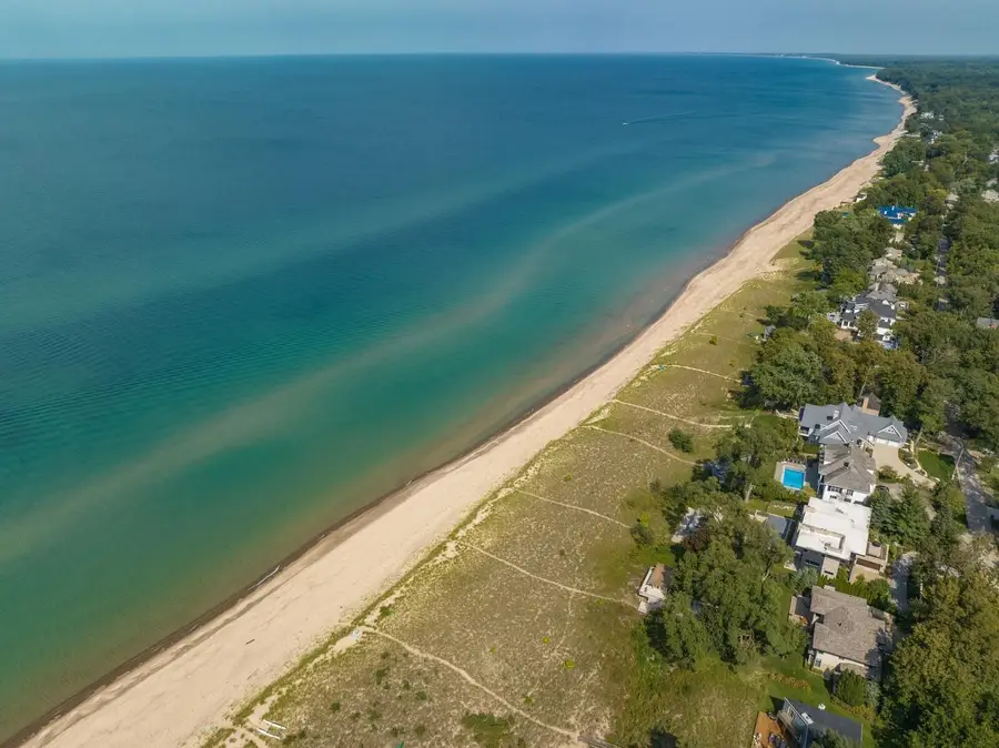 11869 Marquette Drive, New Buffalo, MI 49117 - Image #3