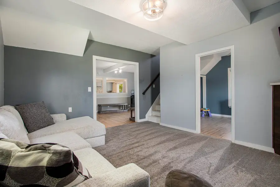 35499 Co Rd 358, Paw Paw, MI 49079 - Image #3