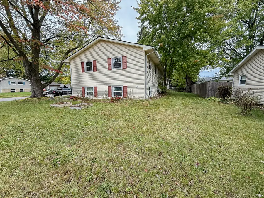 7337 Starbrook Street, Portage, MI 49024 - Image #2