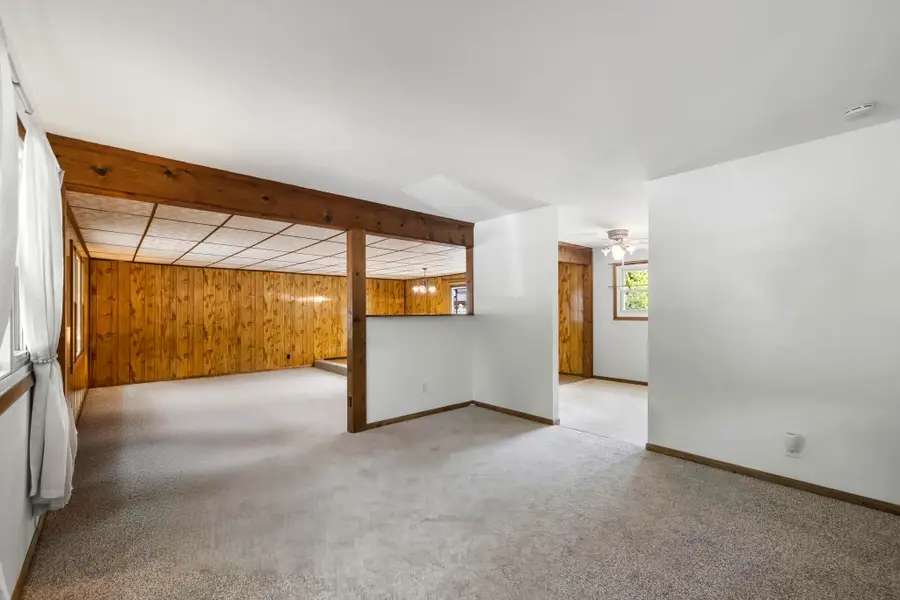 215 S Clinton Street, New Buffalo, MI 49117 - Image #3