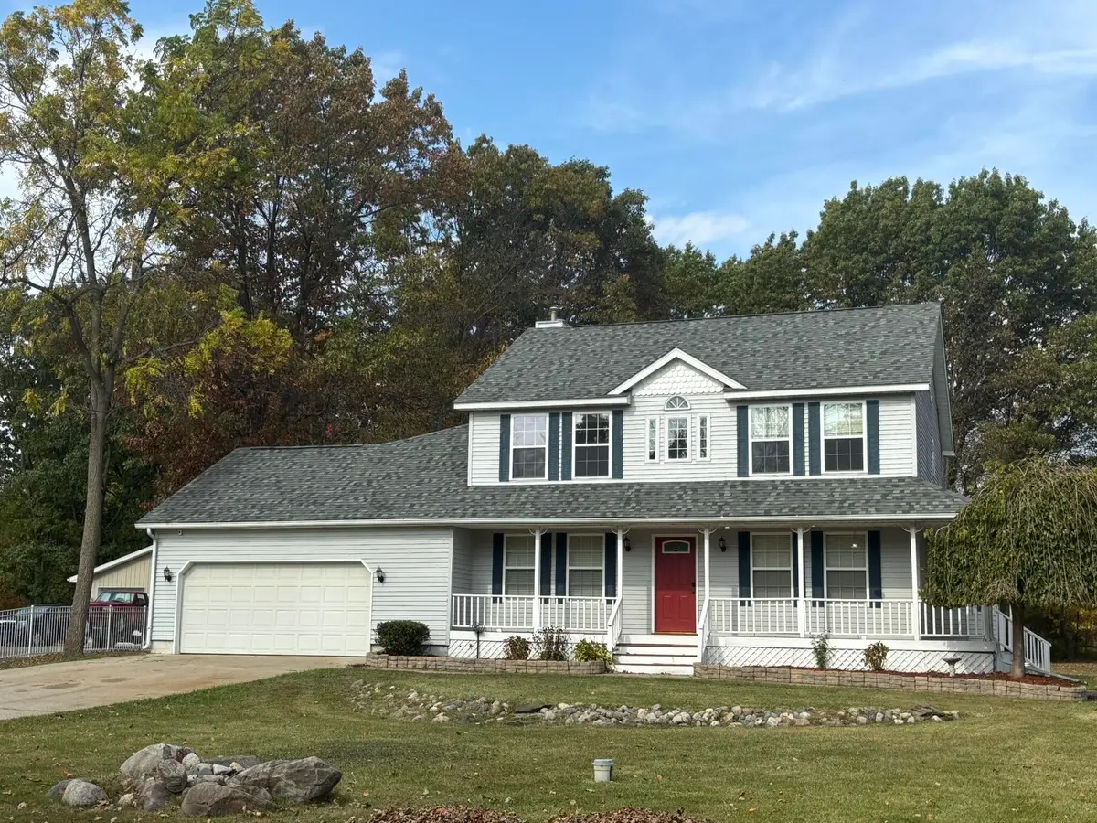 8410 Pineview Lake Drive, Linden, MI 48451 - Image #1