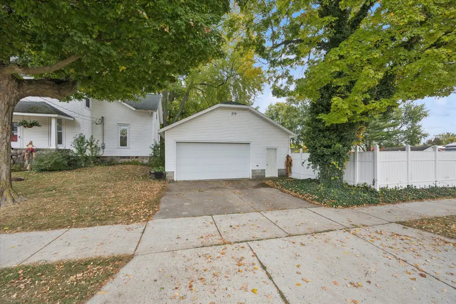 203 E Michigan Street, Reading, MI 49274 - Image #2