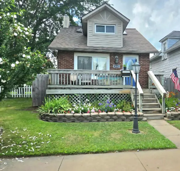 18802 Jefferson, Riverview, MI 48193