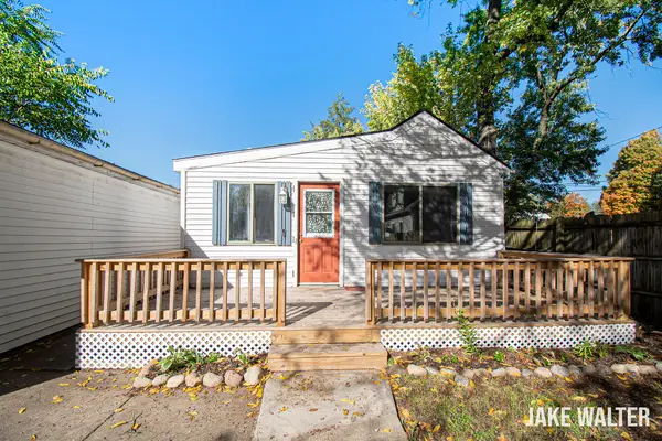 1043 Merrifield Street Se, Grand Rapids, MI 49507