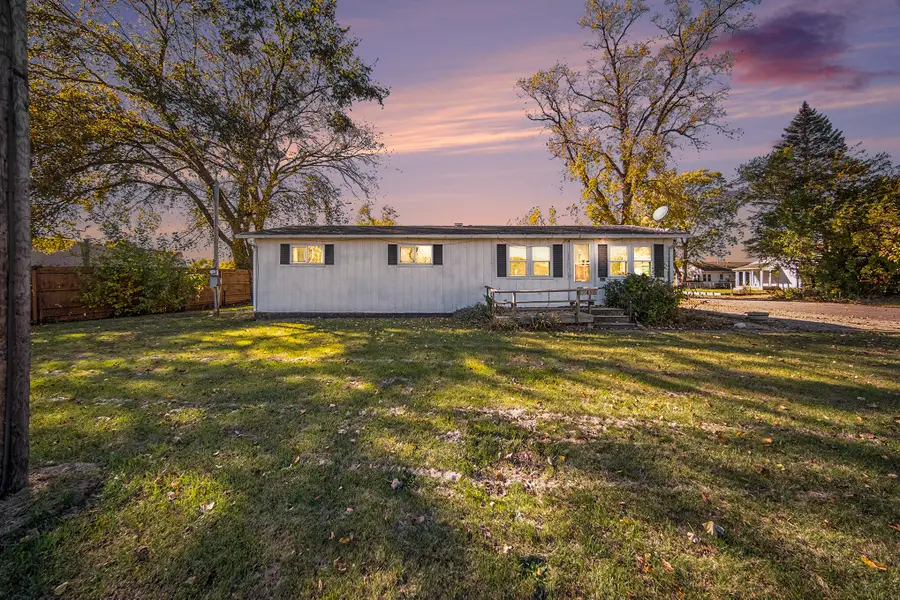 2410 Shirley Drive, Jackson, MI 49202 - Image #2