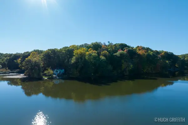 6811 Burger Drive Se, Grand Rapids, MI 49546