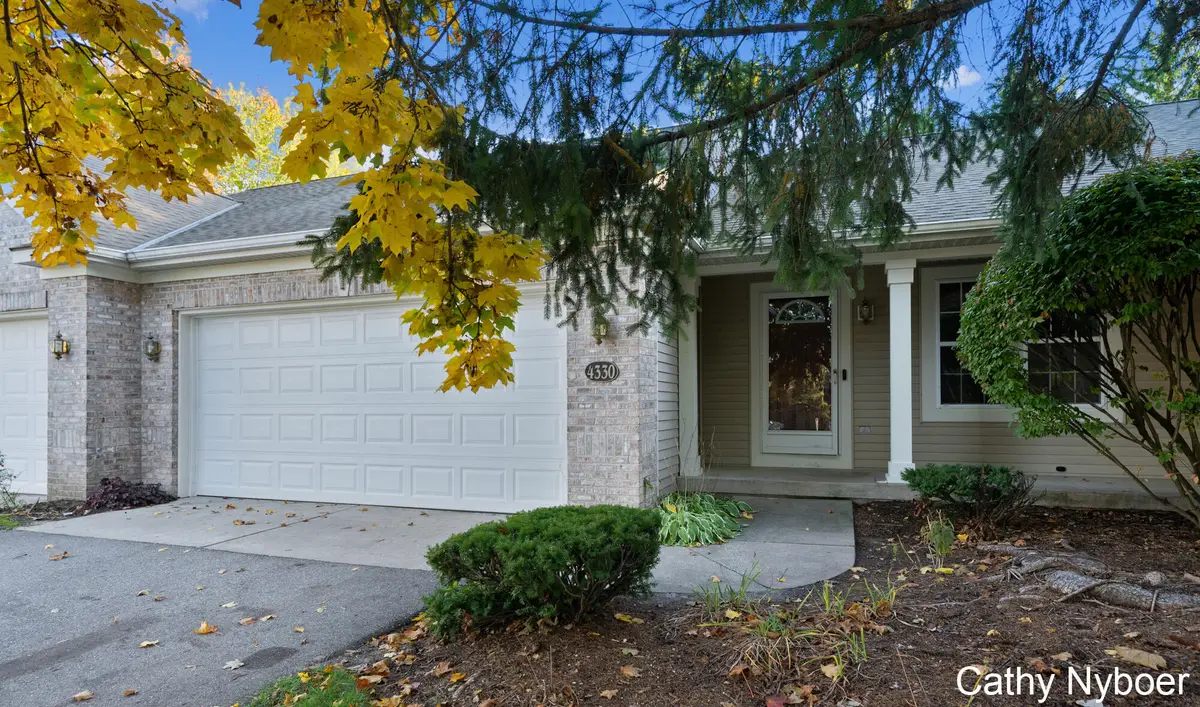 4330 Aspen Trails Drive Ne, Grand Rapids, MI 49546 - Image #1