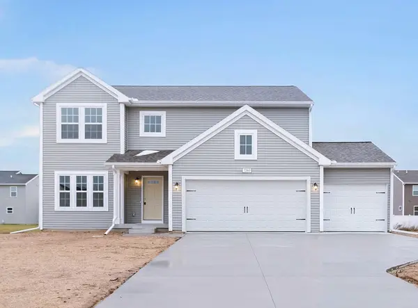 1309 Grosvenor Drive, Greenville, MI 48838