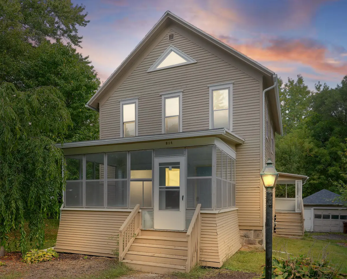 814 Main Street, Nashville, MI 49073 - #1