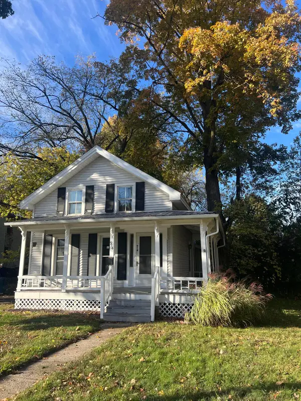 914 W Maumee Street, Adrian, MI 49221