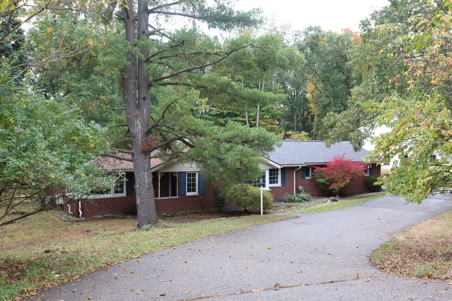 921 W Kilgore Road, Portage, MI 49024 - Image #2