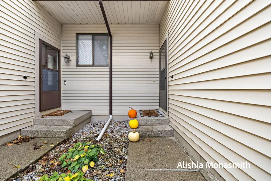 3540 Golfside Drive, Hudsonville, MI 49426 - Image #3