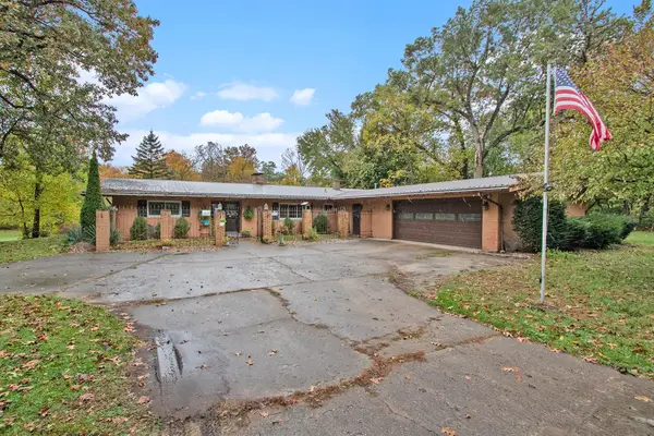 70506 Sunrise Drive, Edwardsburg, MI 49112