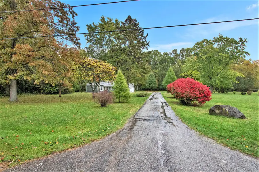 1223 Airport Road, Niles, MI 49120 - Image #2