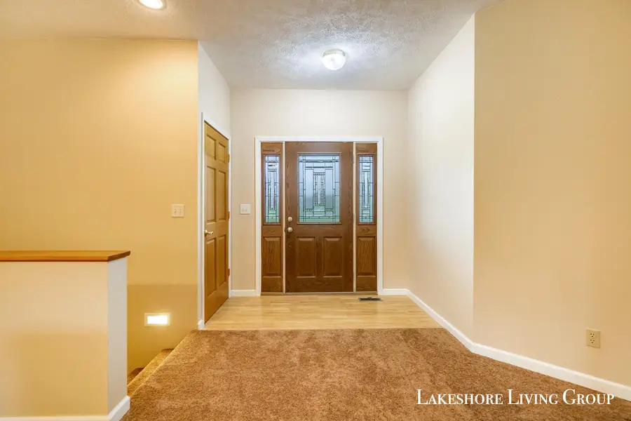 60599 24th Avenue, Bangor, MI 49013 - Image #2