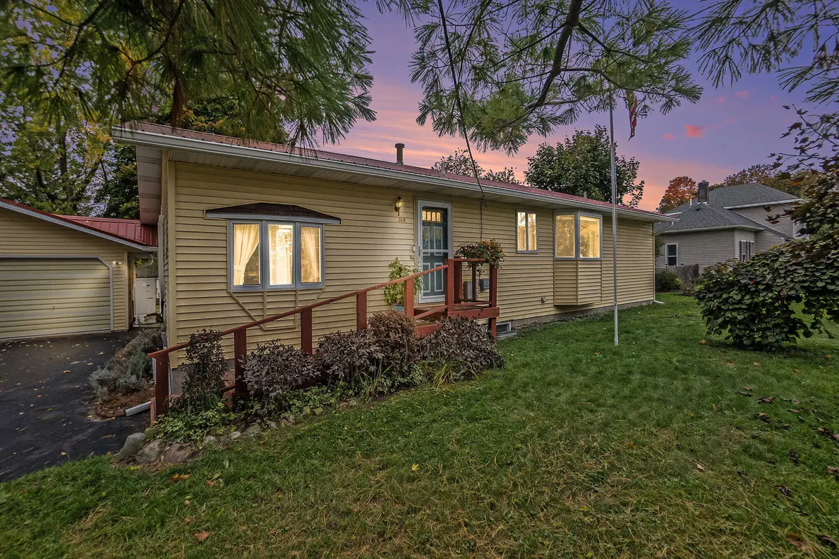 315 N Lincoln Avenue, Lakeview, MI 48850 - Image #1