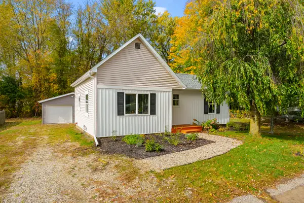 1110 N Center Street, Bangor, MI 49013