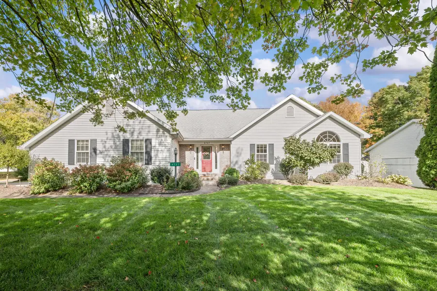 4747 Woodside Drive, Buchanan, MI 49107 - Image #2