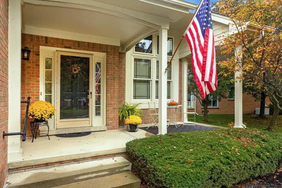 1166 Sugar Creek Drive, Rochester Hills, MI 48307 - Image #3