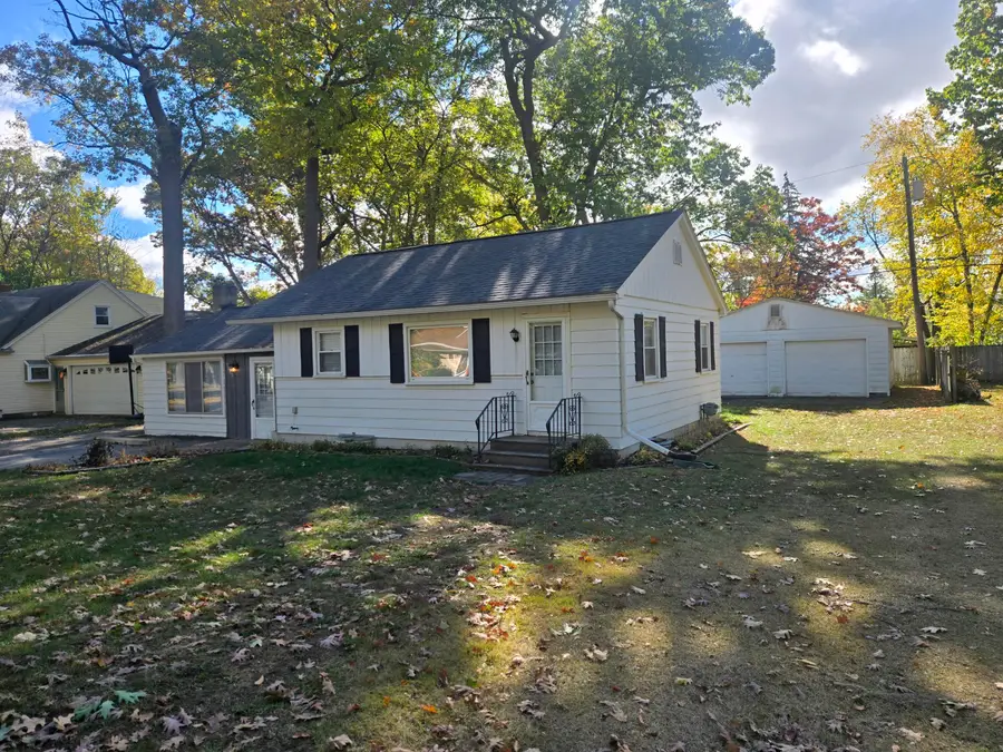 5667 Brunswick Boulevard, Waterford, MI 48327 - Image #2