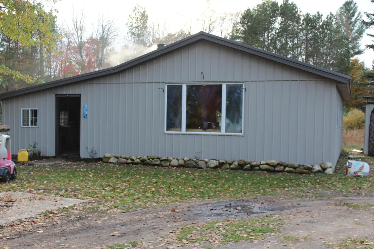 15527 Nine Mile Road Road, Kaleva, MI 49645 - Image #1