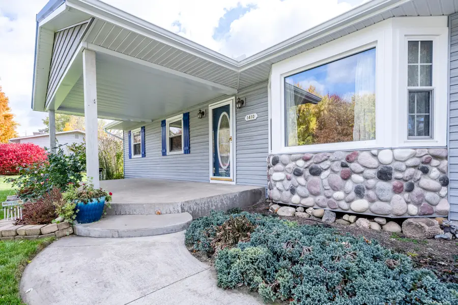 1410 Oakdale Avenue, Niles, MI 49120 - Image #3