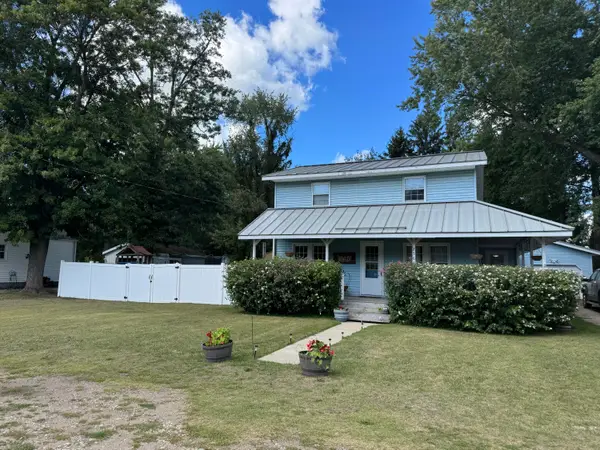 2561 Lake Shore Drive, Niles, MI 49120