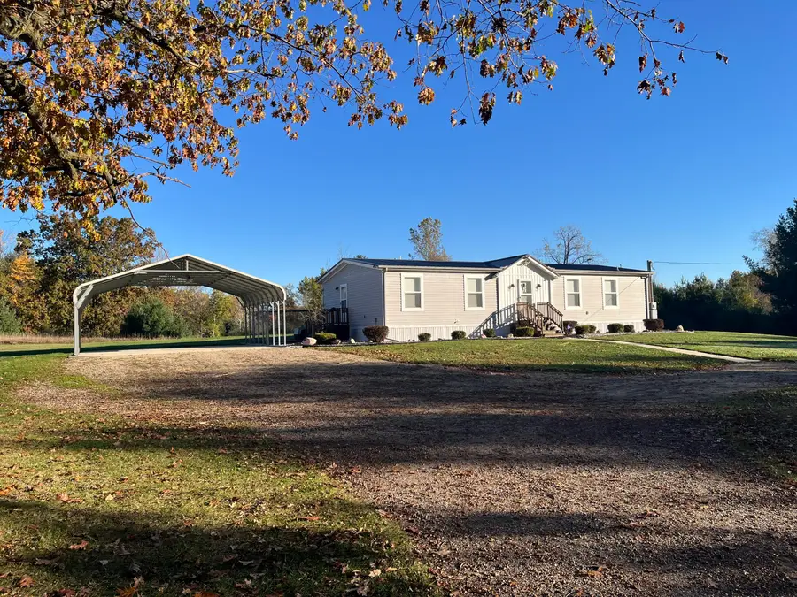5656 Monroe Road, Lakeview, MI 48850 - Image #2