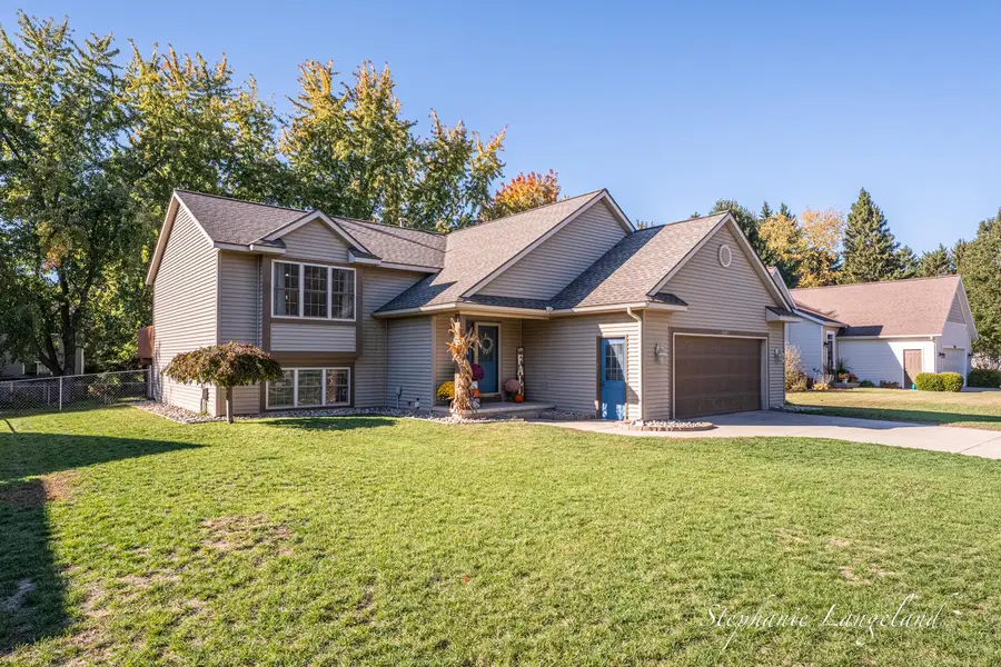 11037 Skyway Lane, Allendale, MI 49401 - Image #2