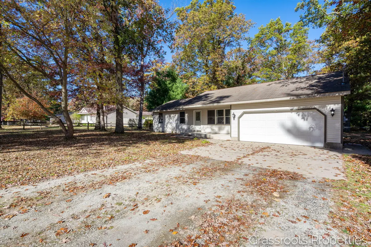 514 W Forest Park Road, Twin Lake, MI 49457 - Image #1