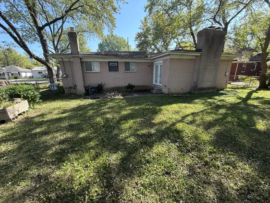 21135 La Salle Boulevard, Warren, MI 48089 - Image #3