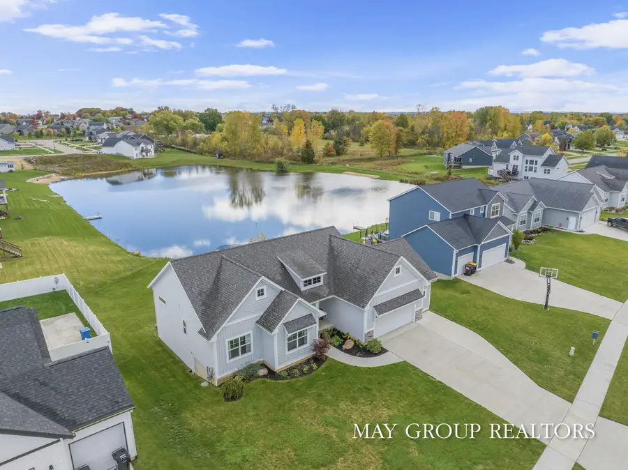 7346 Yellowstone Drive, Hudsonville, MI 49426 - Image #2