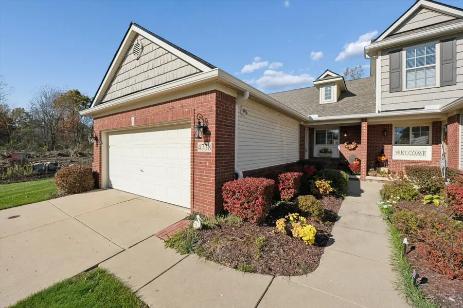 4738 Summer Ridge Drive, Howell, MI 48843 - Image #3