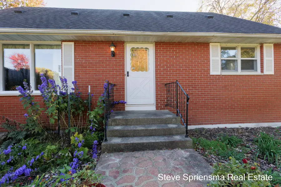 1520 Winifred Street, Jenison, MI 49428 - Image #3