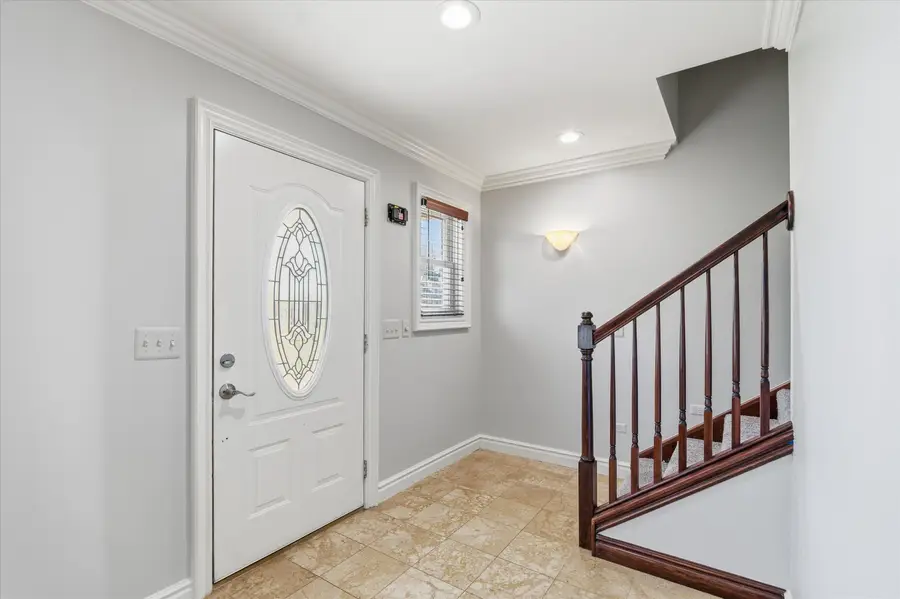 758 W Woodside Avenue, Madison Heights, MI 48071 - Image #2