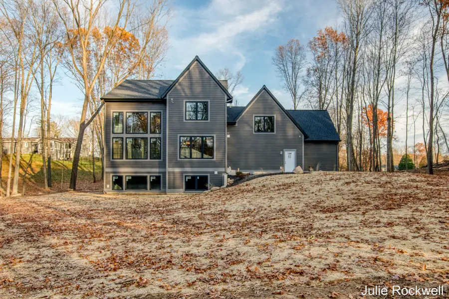 3727 Buttrick Avenue Se, Ada, MI 49301 - Image #2